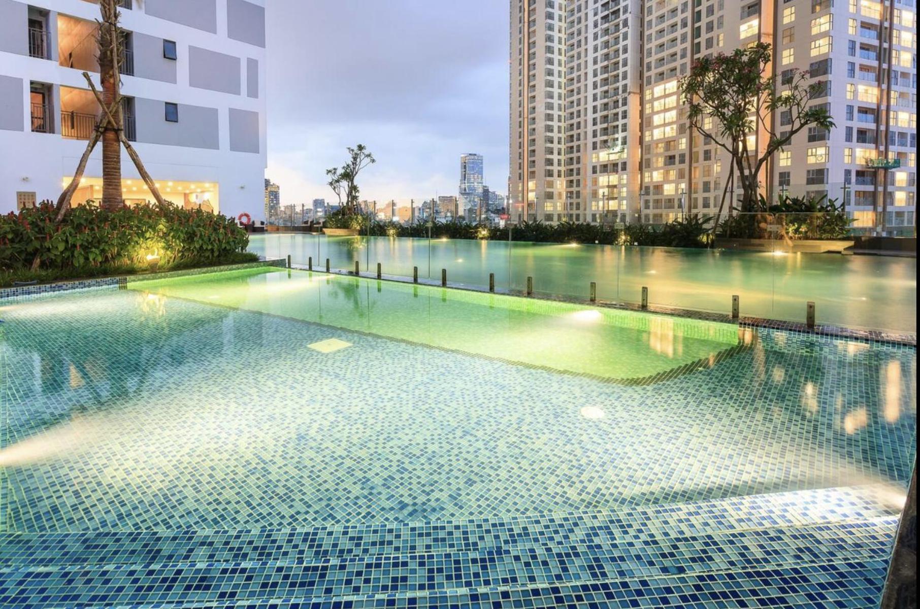 Genius River Gate Center Free Pool * Ho Chi Minh City